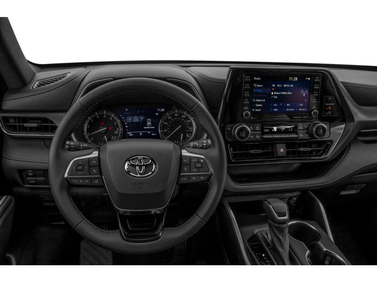 2021 Toyota Highlander XSE-3