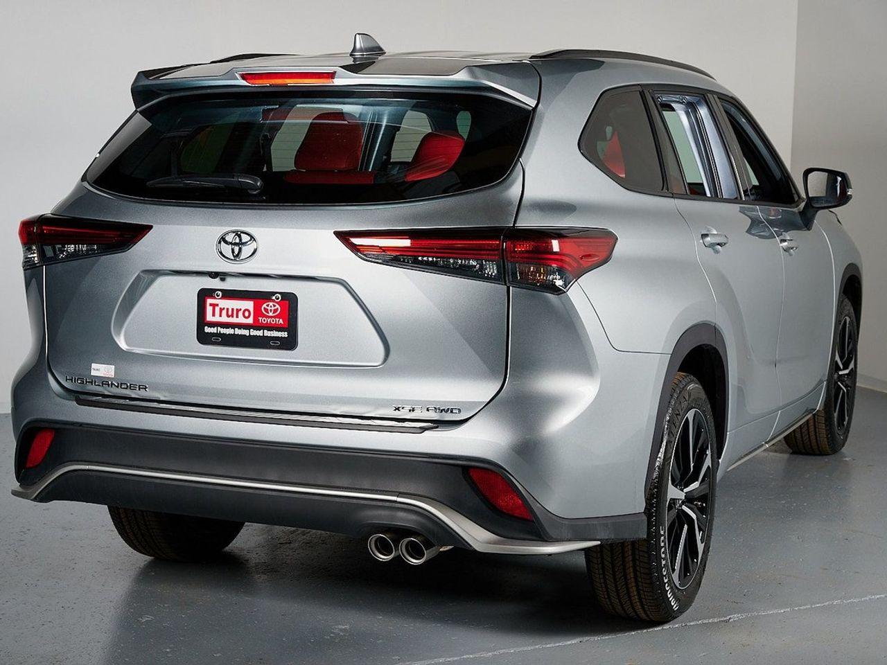2021 Toyota Highlander XSE-3