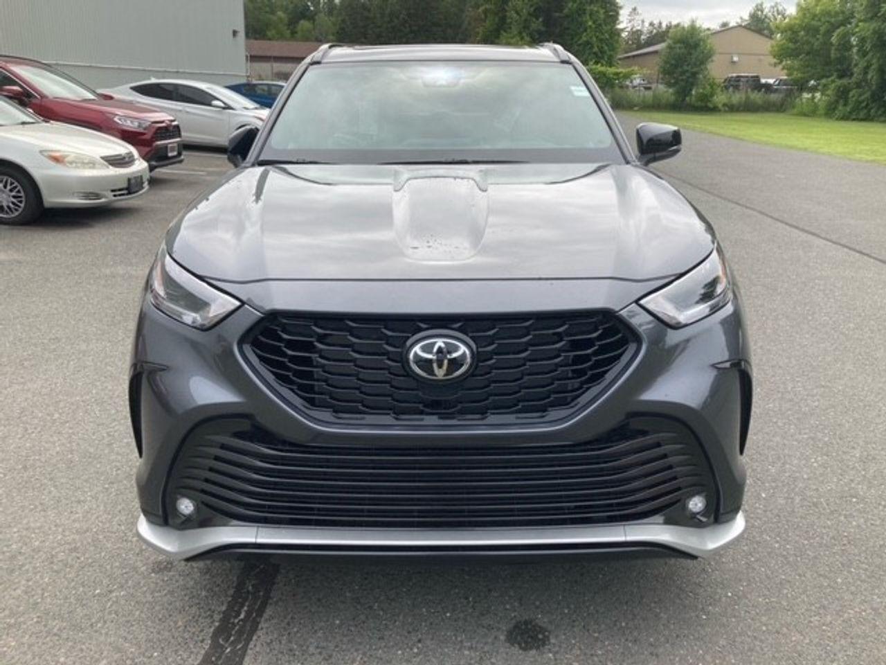 2021 Toyota Highlander XSE-1