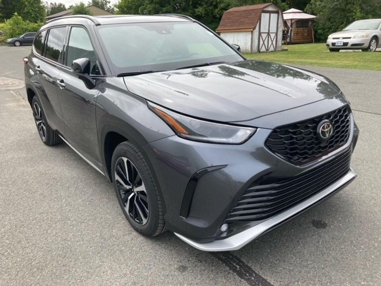2021 Toyota Highlander XSE-2