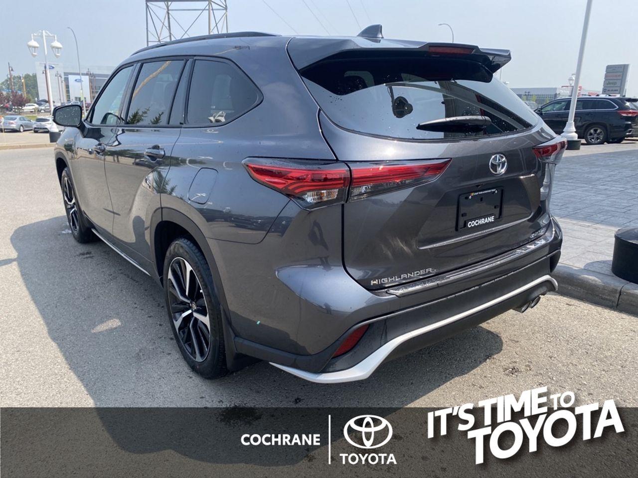 2021 Toyota Highlander XSE-2