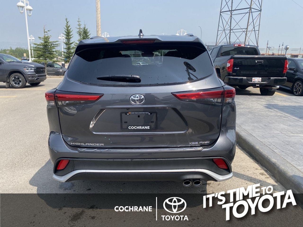 2021 Toyota Highlander XSE-3