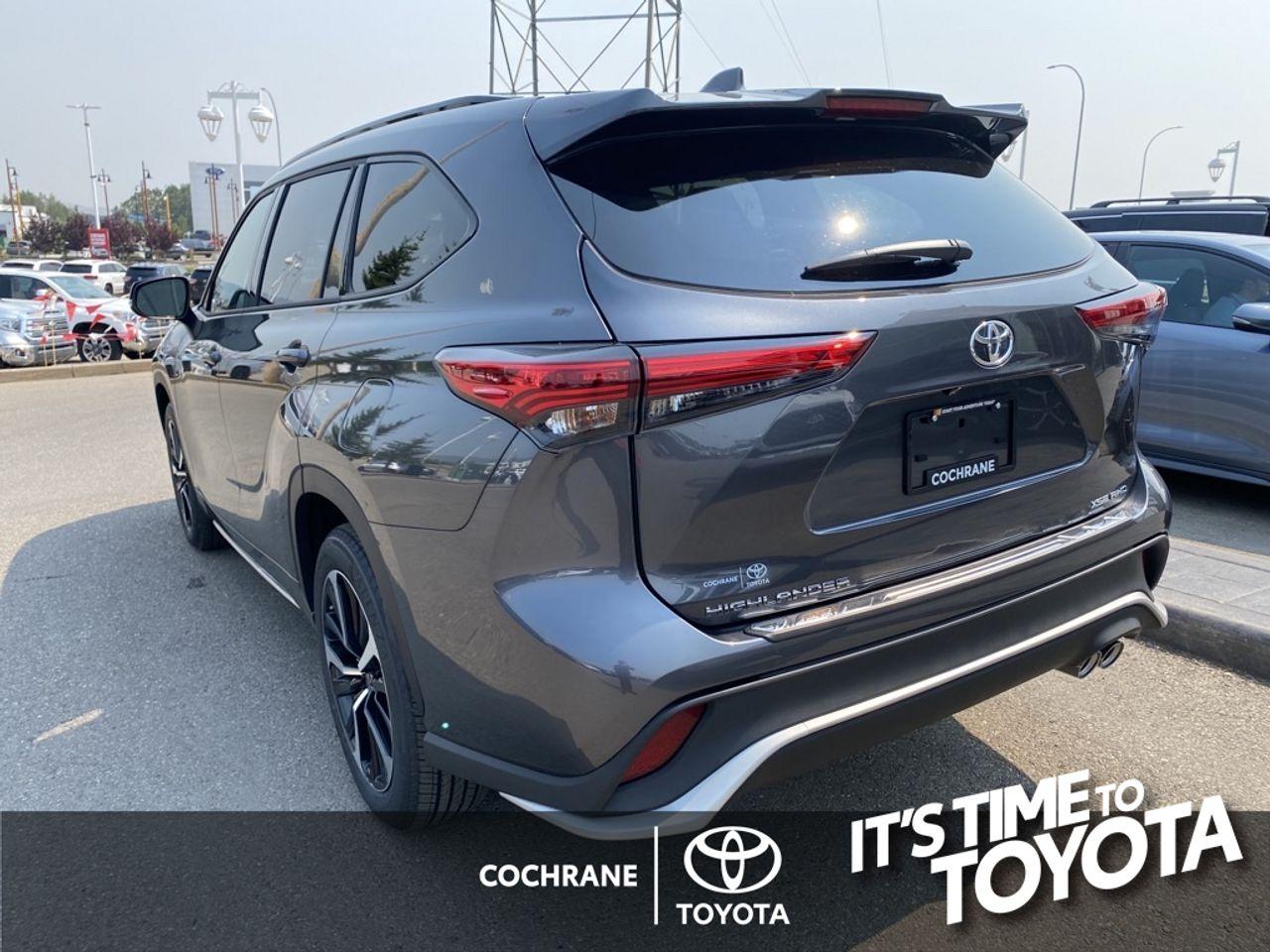 2021 Toyota Highlander XSE-2