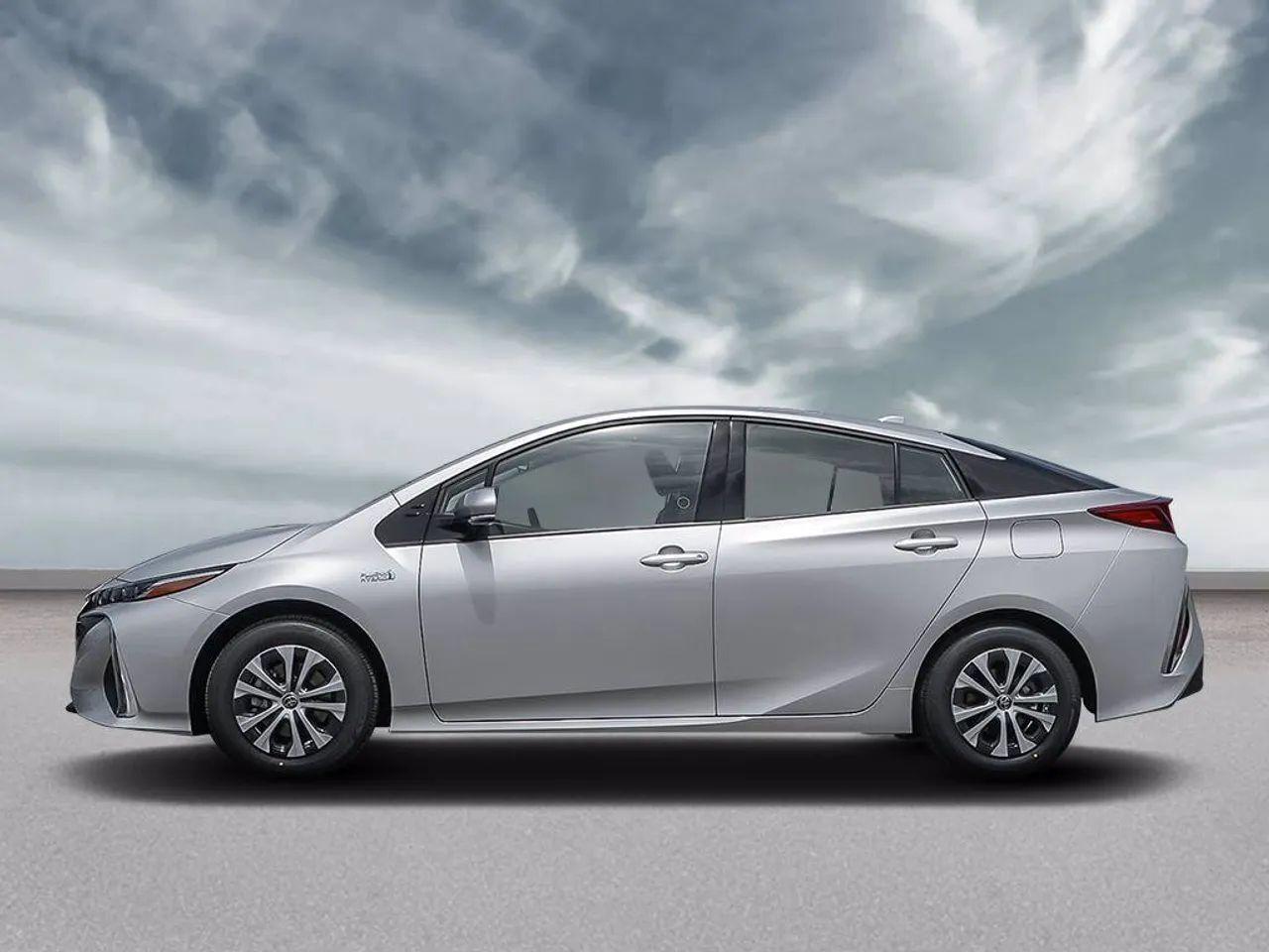 2021 Toyota Prius Prime LE-2