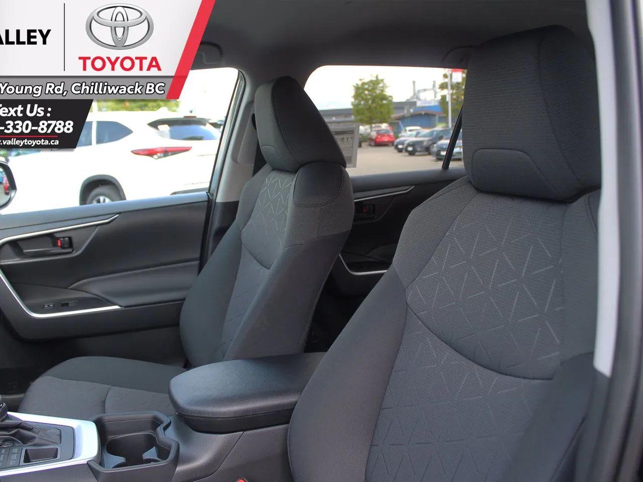2021 Toyota RAV4 LE-4