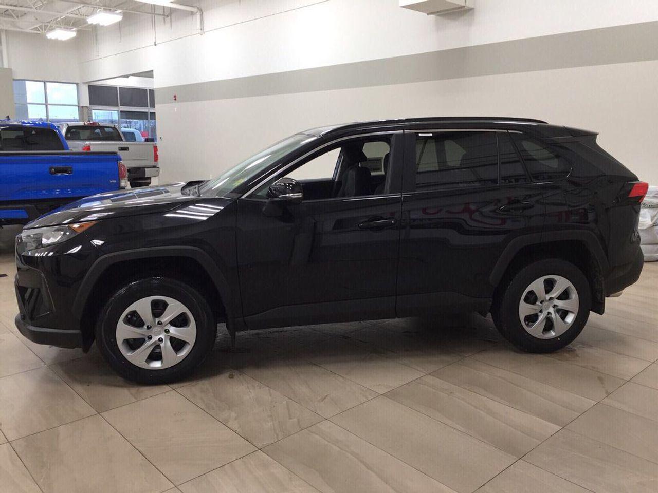 2021 Toyota RAV4 LE-3