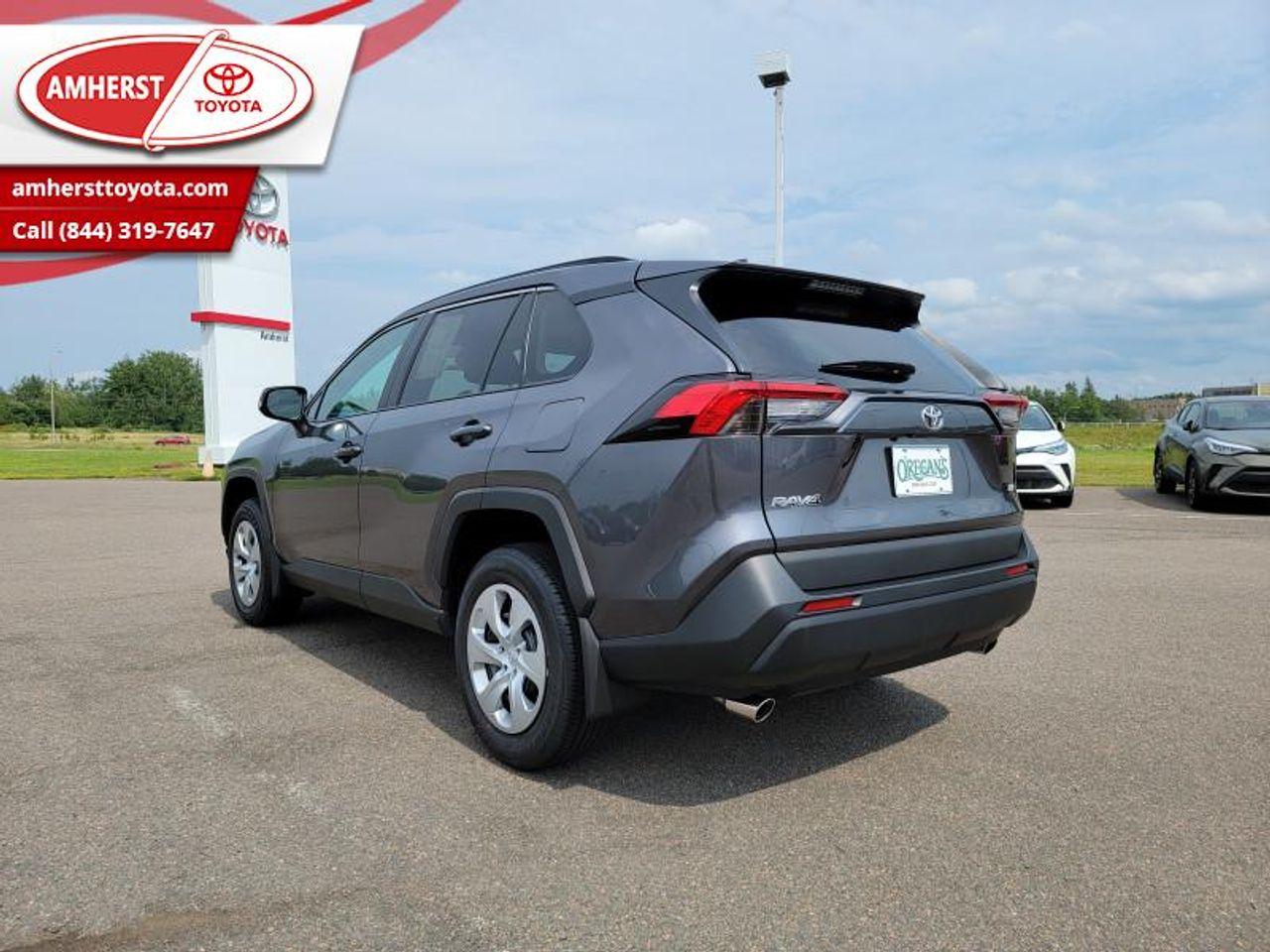 2021 Toyota RAV4 LE-4
