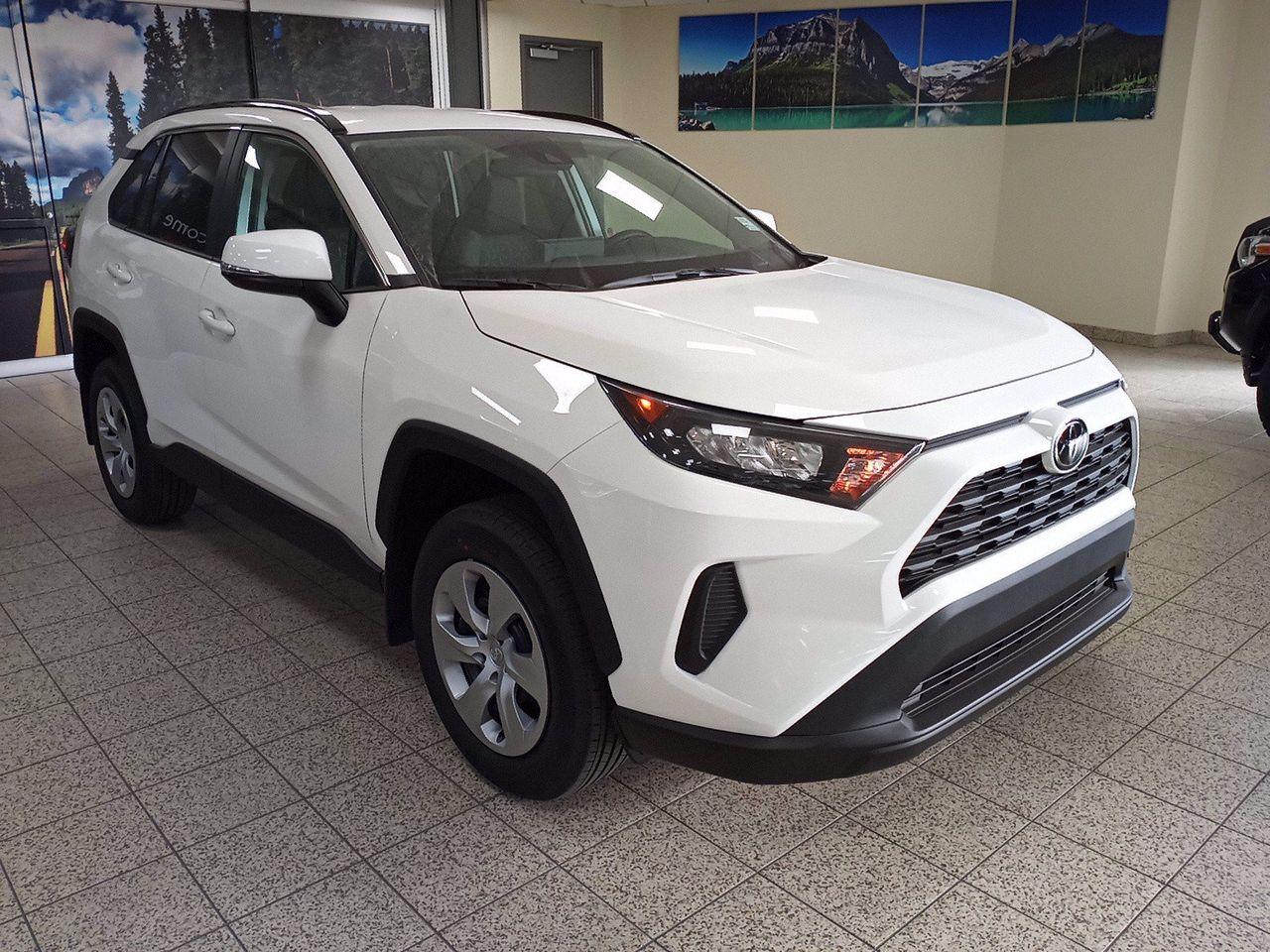 2021 Toyota RAV4 LE-2