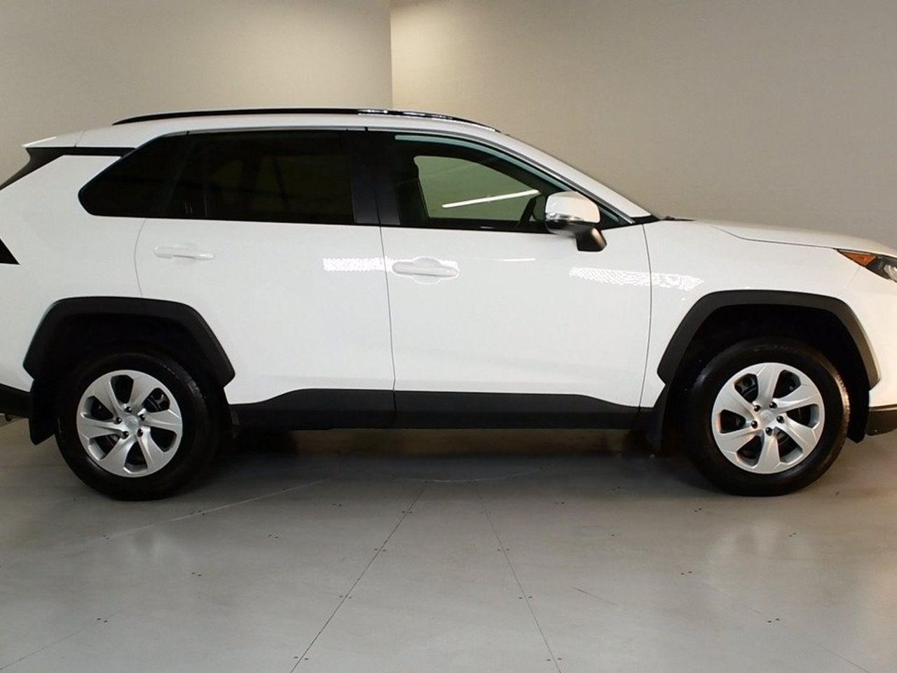 2021 Toyota RAV4 LE-3