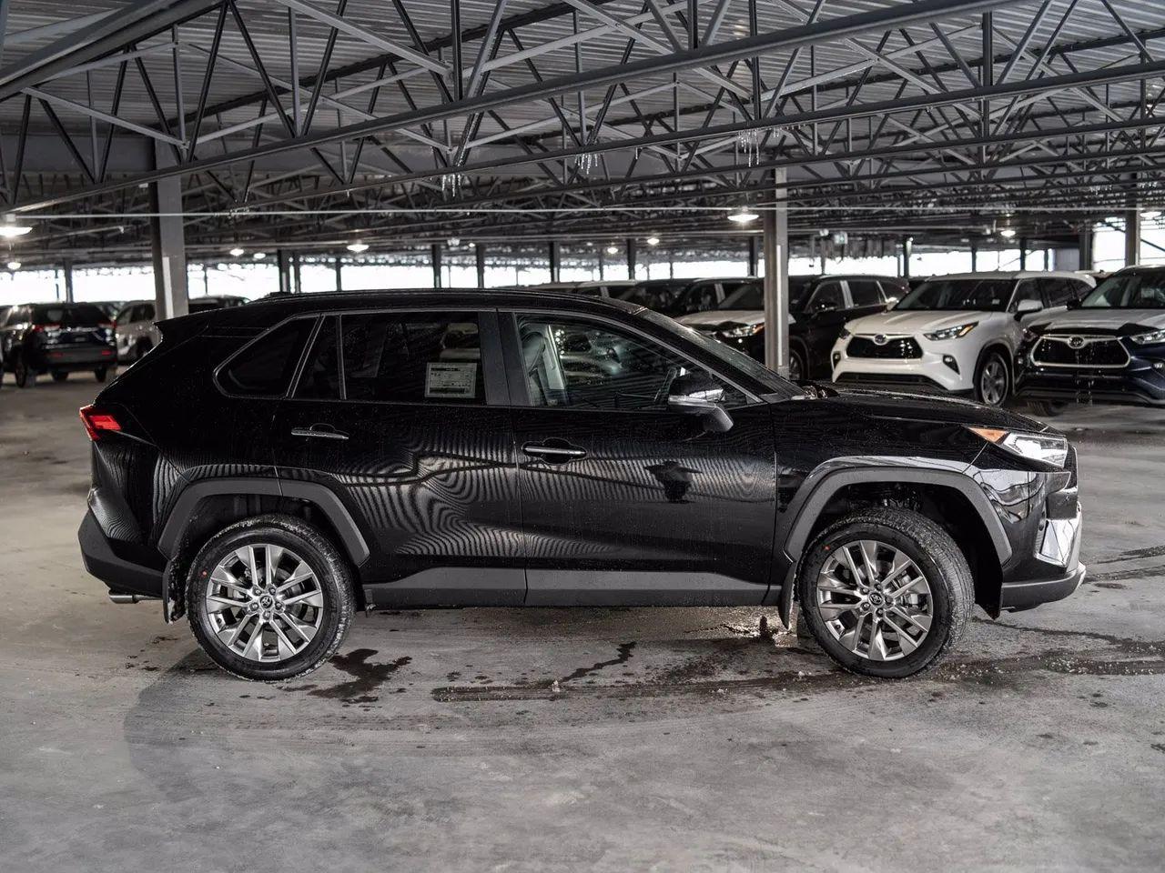 2021 Toyota RAV4 Limited-3