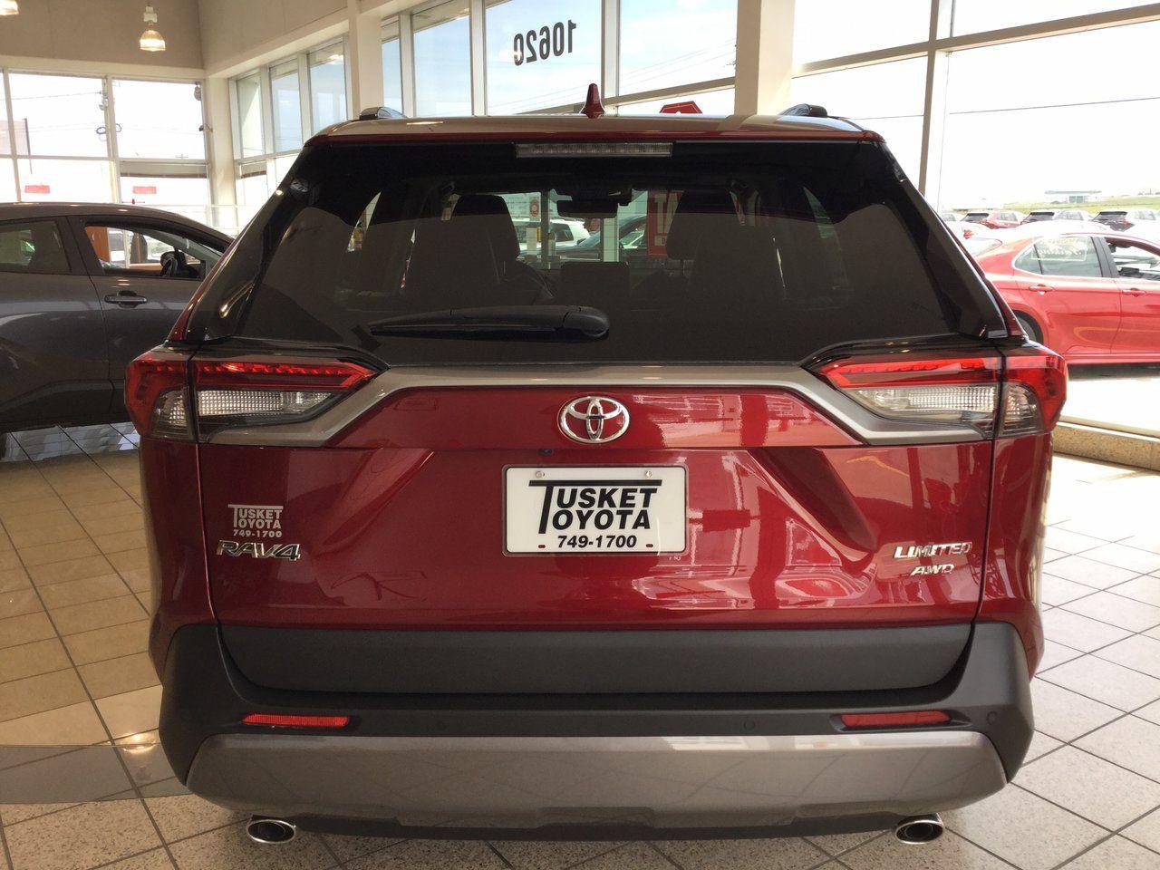 2021 Toyota RAV4 Limited-4