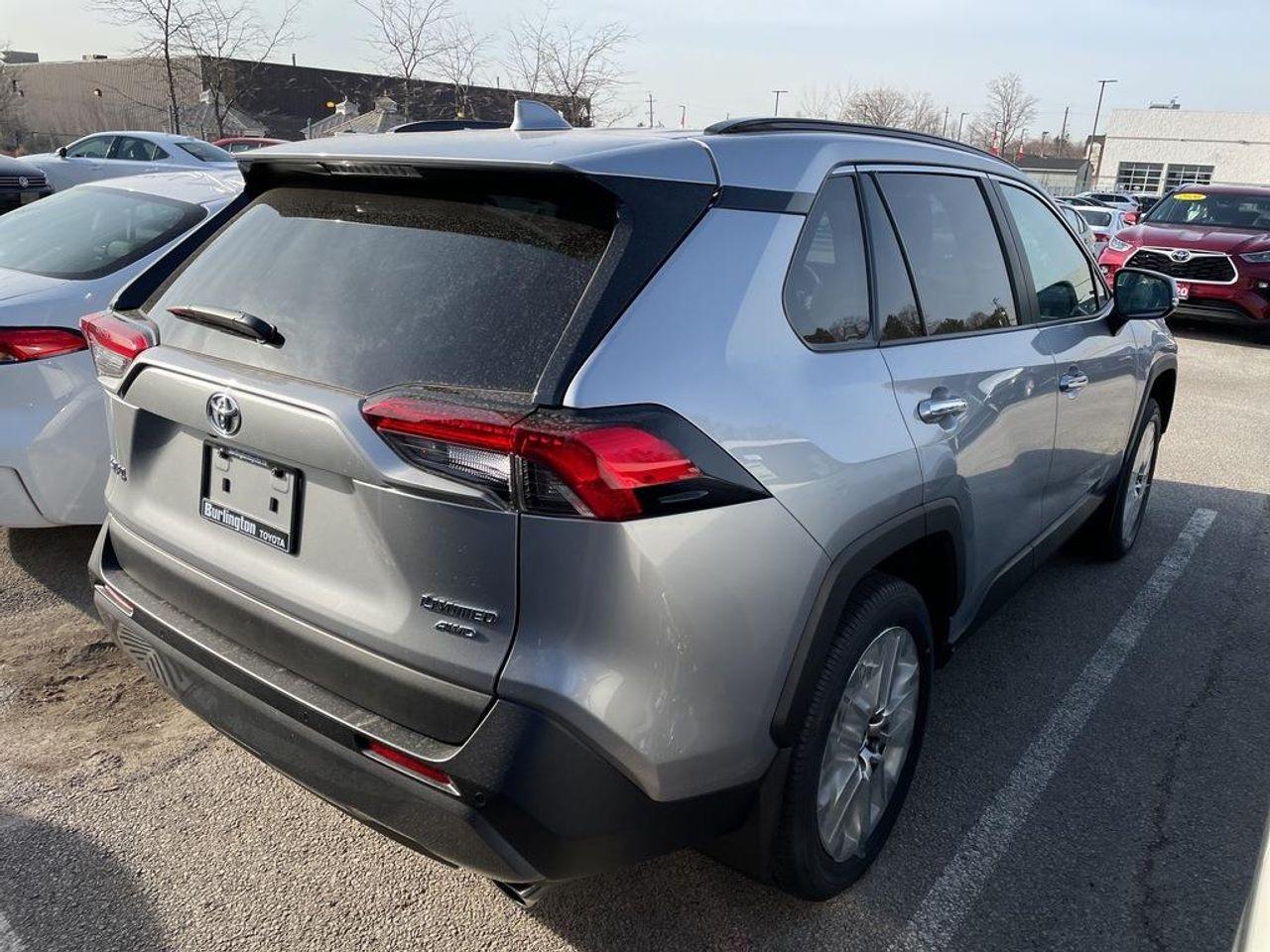 2021 Toyota RAV4 -4