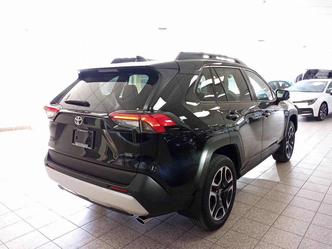 2021 Toyota RAV4 Trail-3