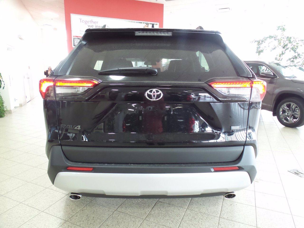 2021 Toyota RAV4 Trail-2