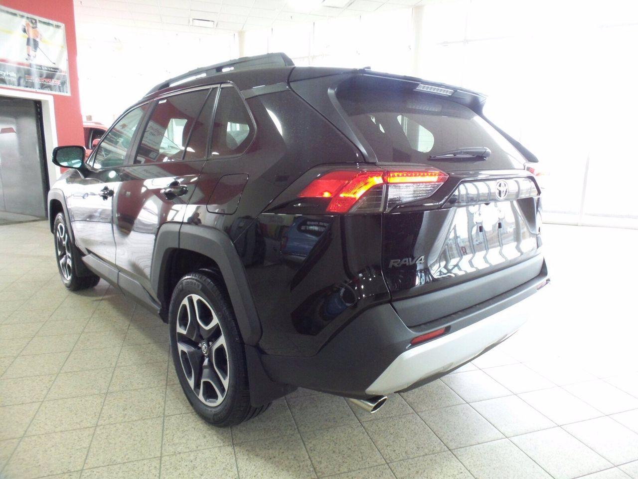 2021 Toyota RAV4 Trail-3