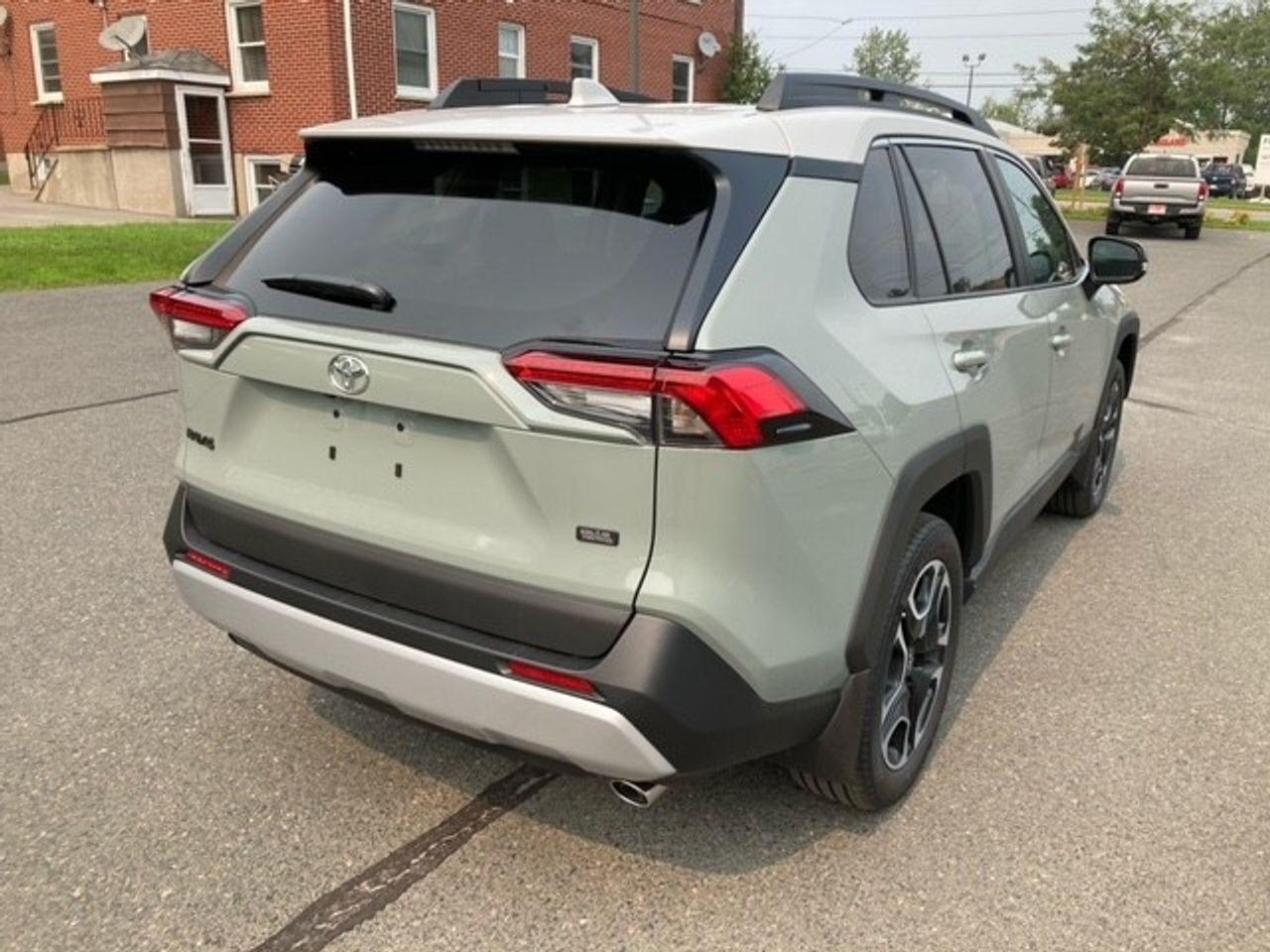 2021 Toyota RAV4 Trail-3