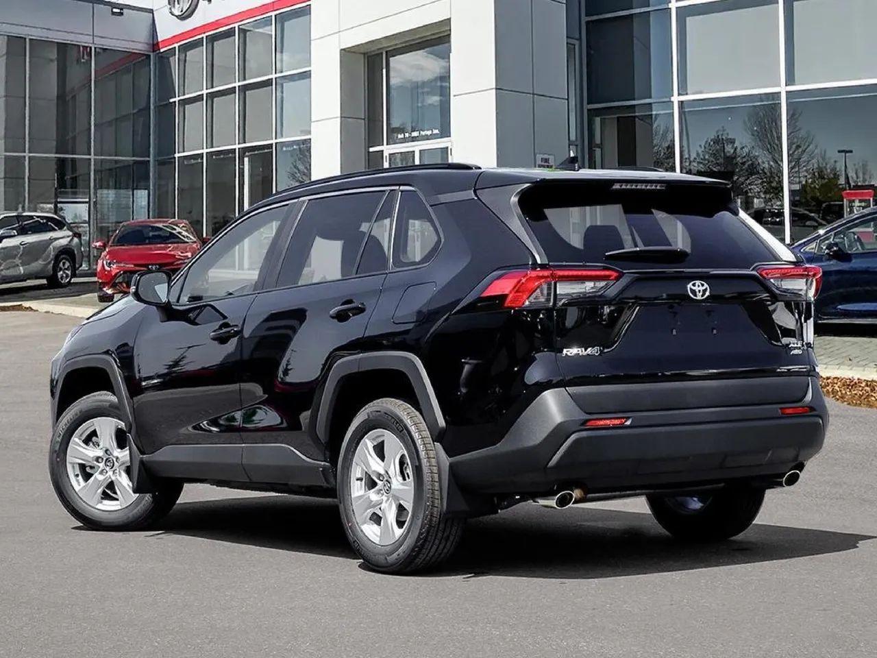 2021 Toyota RAV4 XLE-3