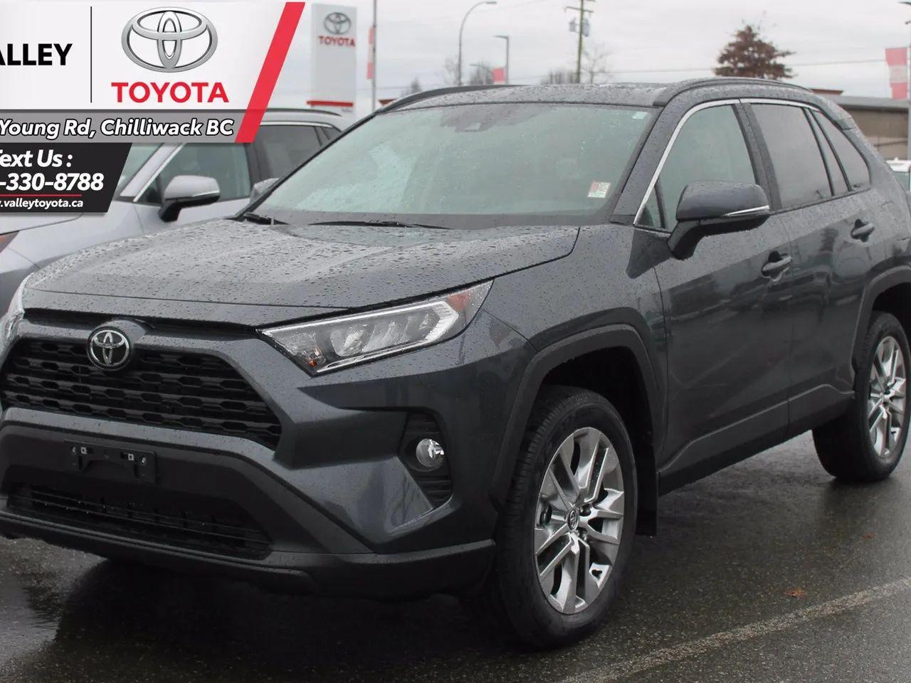 2021 Toyota RAV4 XLE Premium-0