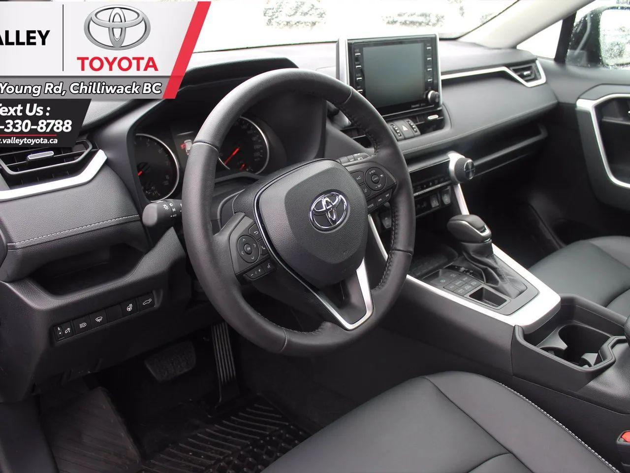 2021 Toyota RAV4 XLE Premium-3