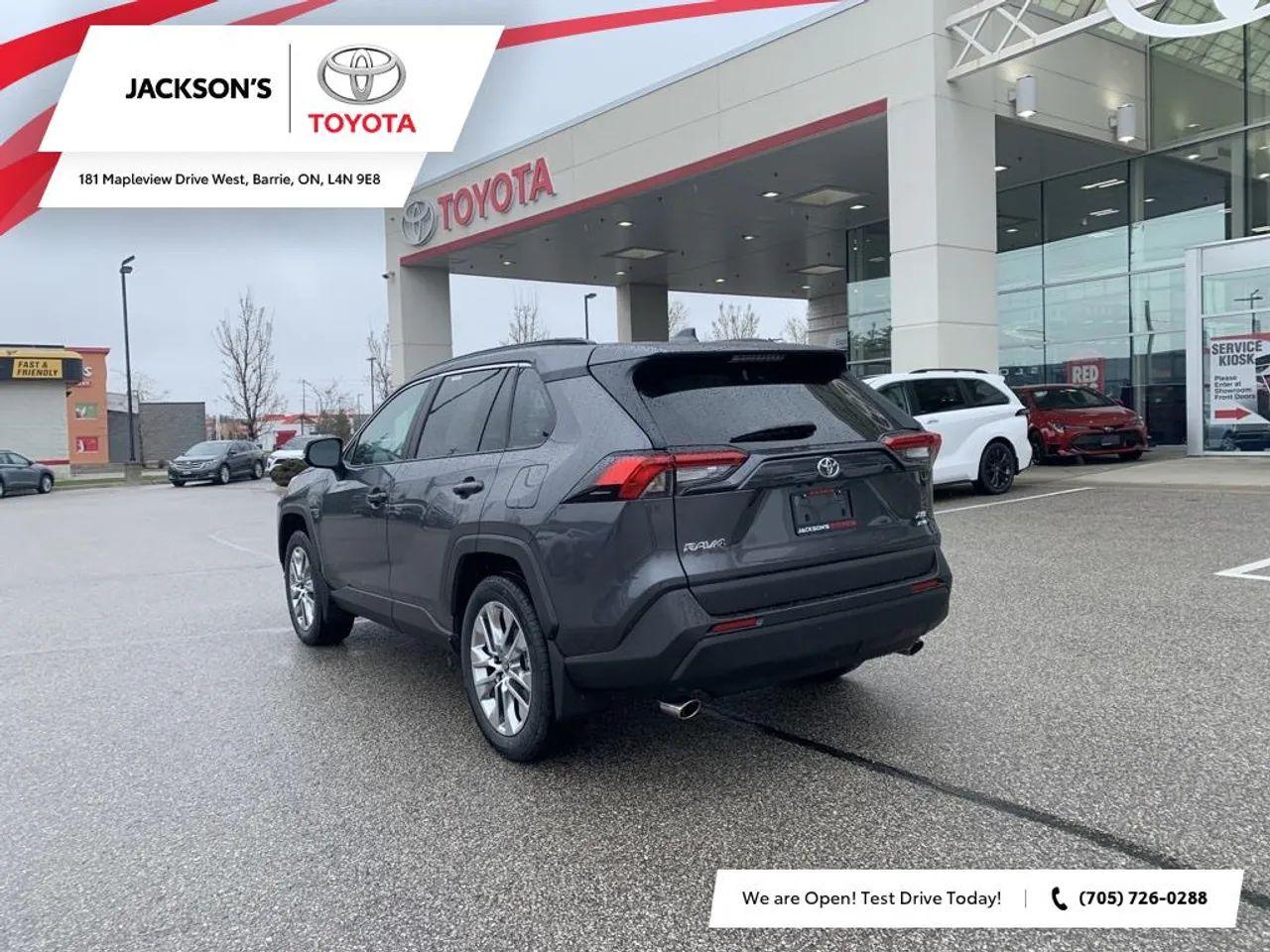 2021 Toyota RAV4 XLE-2