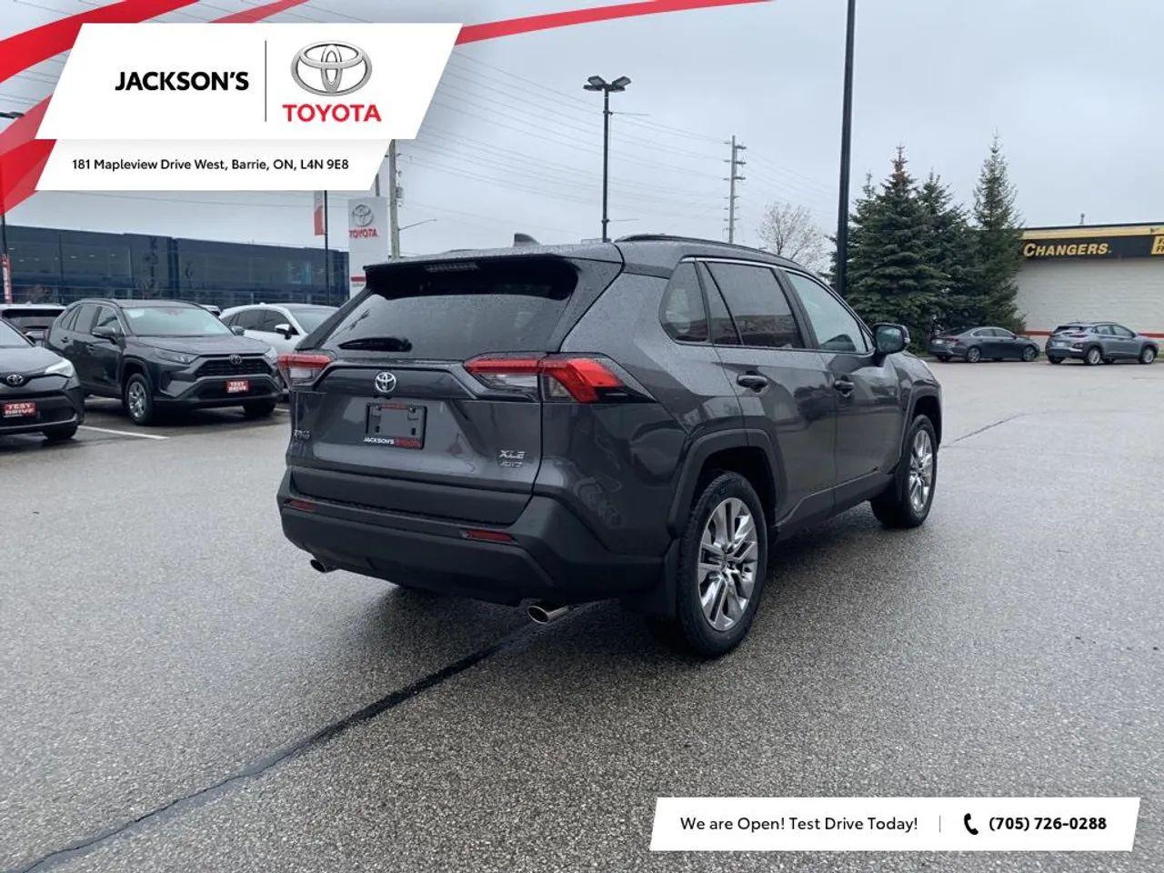 2021 Toyota RAV4 XLE-4