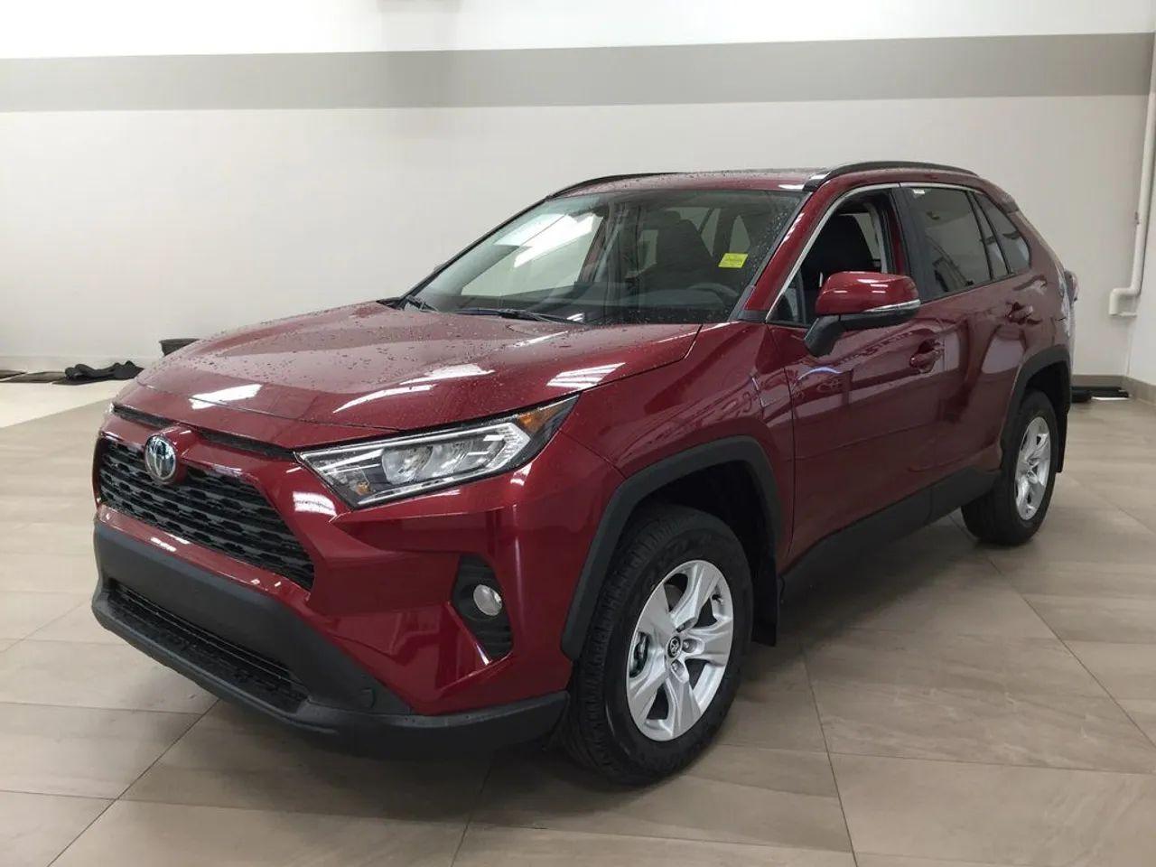 2021 Toyota RAV4 XLE-2