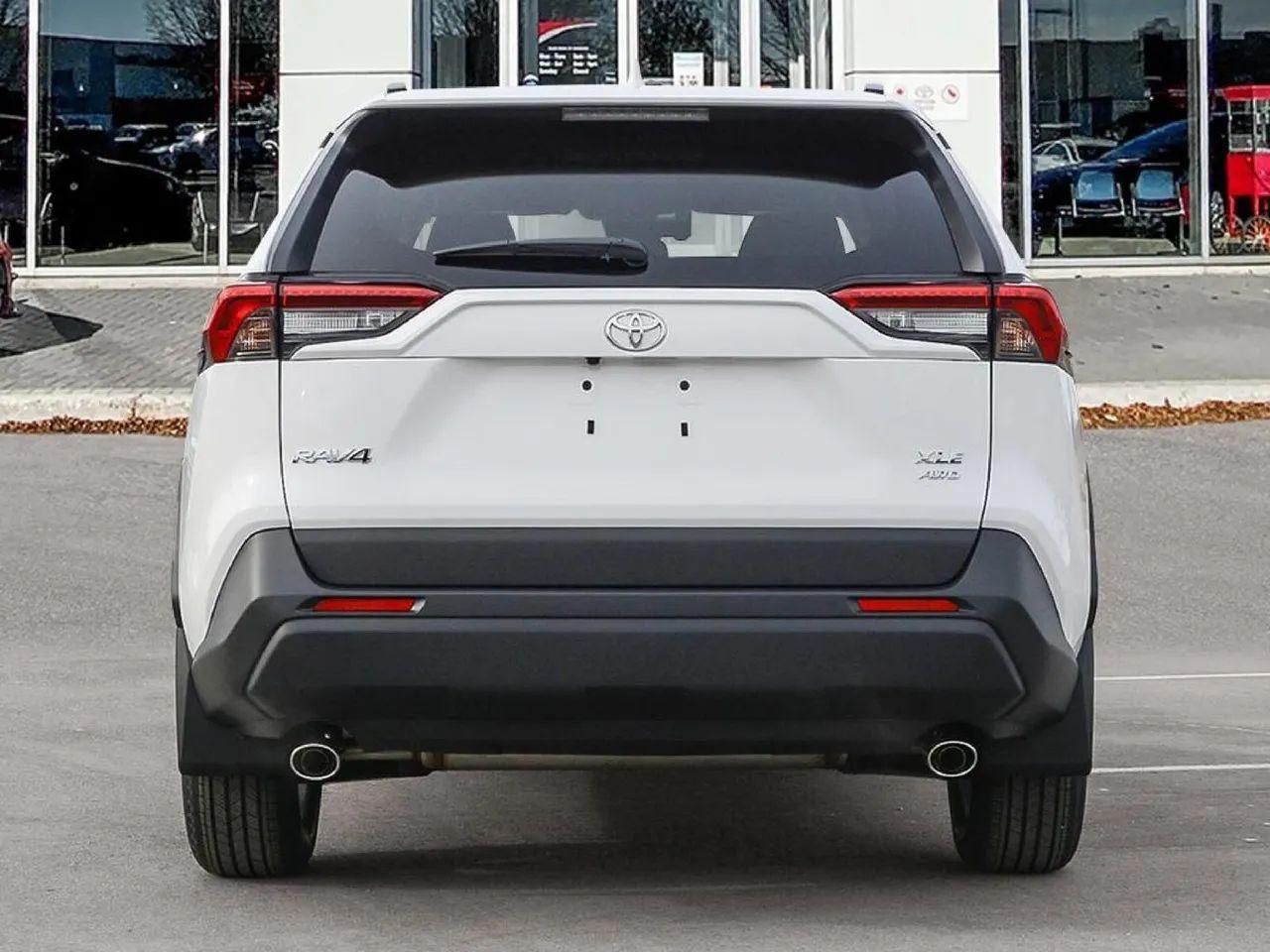 2021 Toyota RAV4 XLE-4