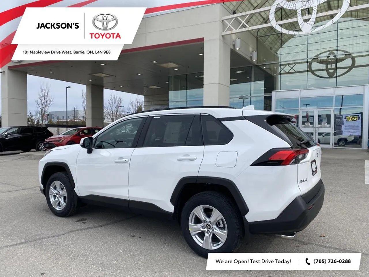 2021 Toyota RAV4 XLE-2