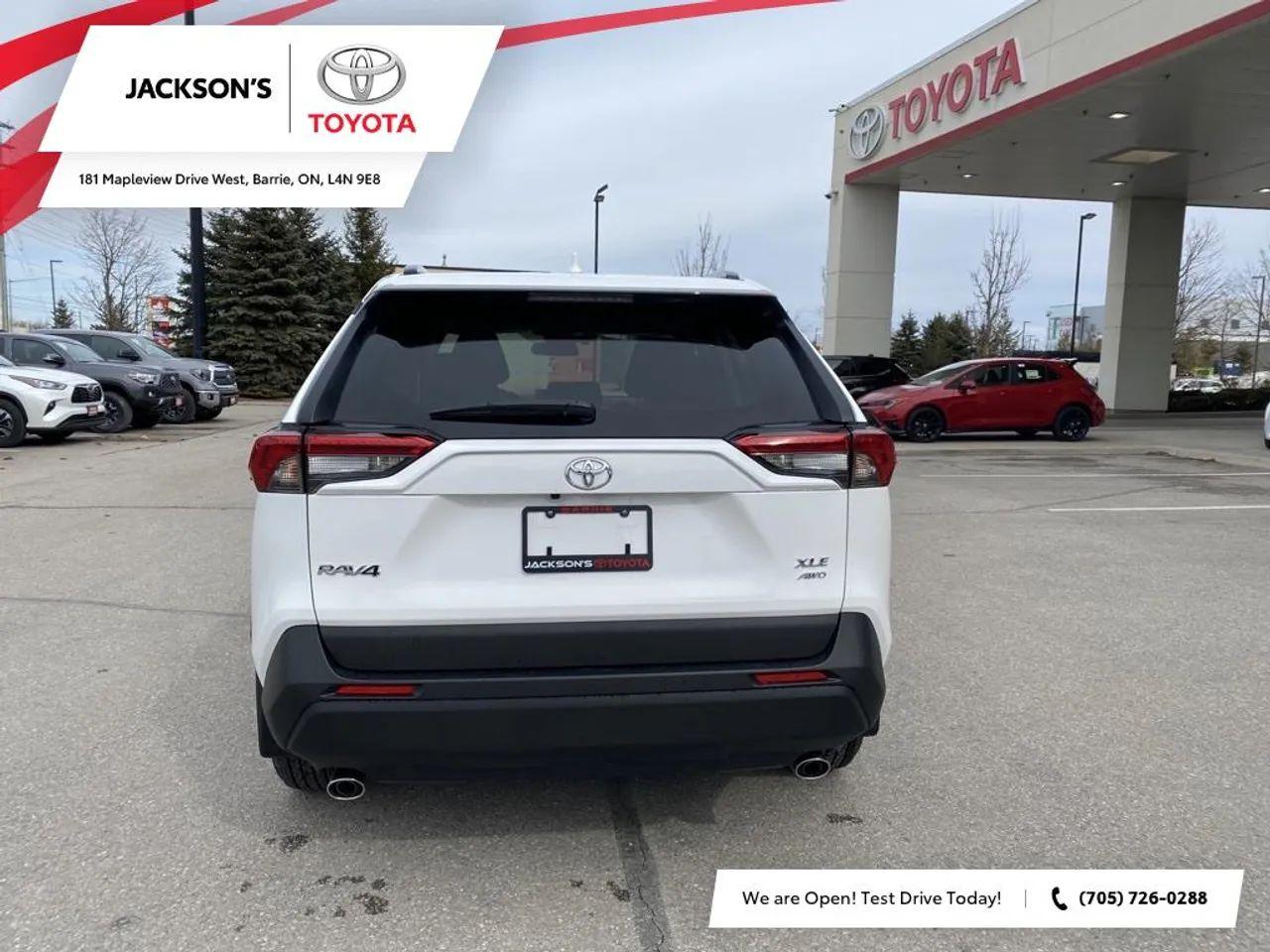 2021 Toyota RAV4 XLE-3
