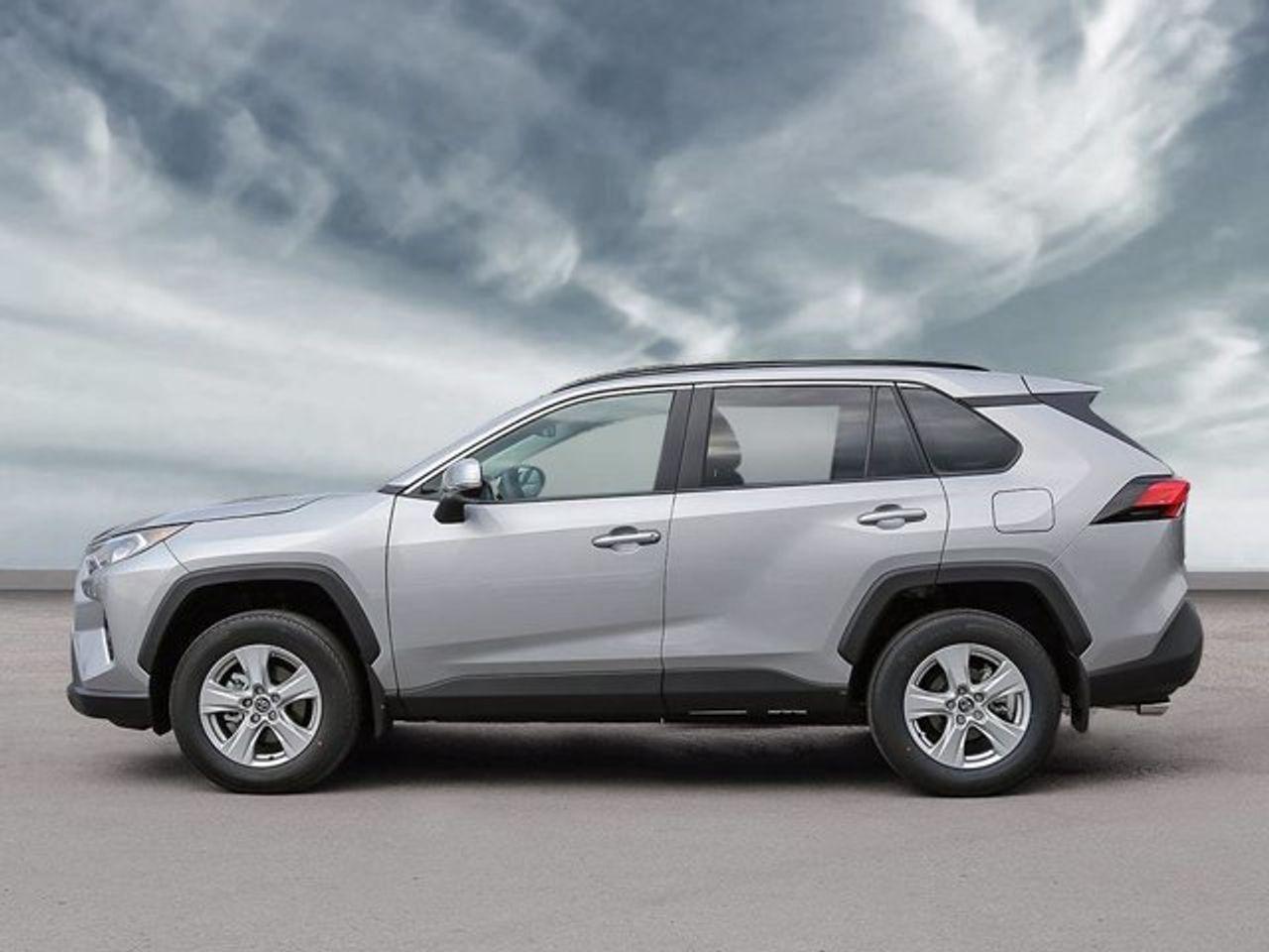 2021 Toyota RAV4 XLE-3