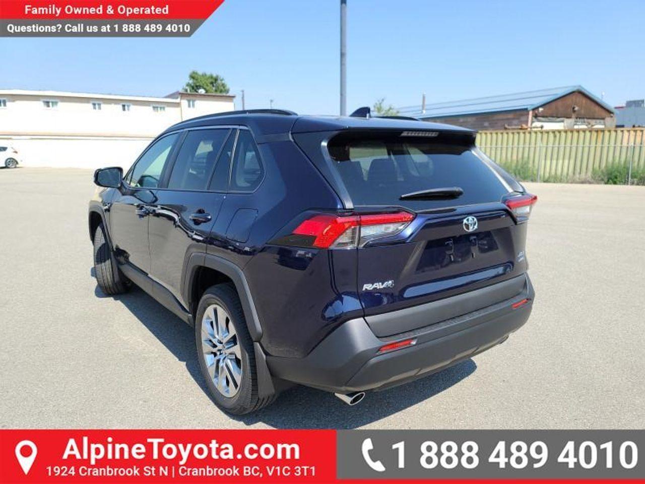 2021 Toyota RAV4 XLE-2