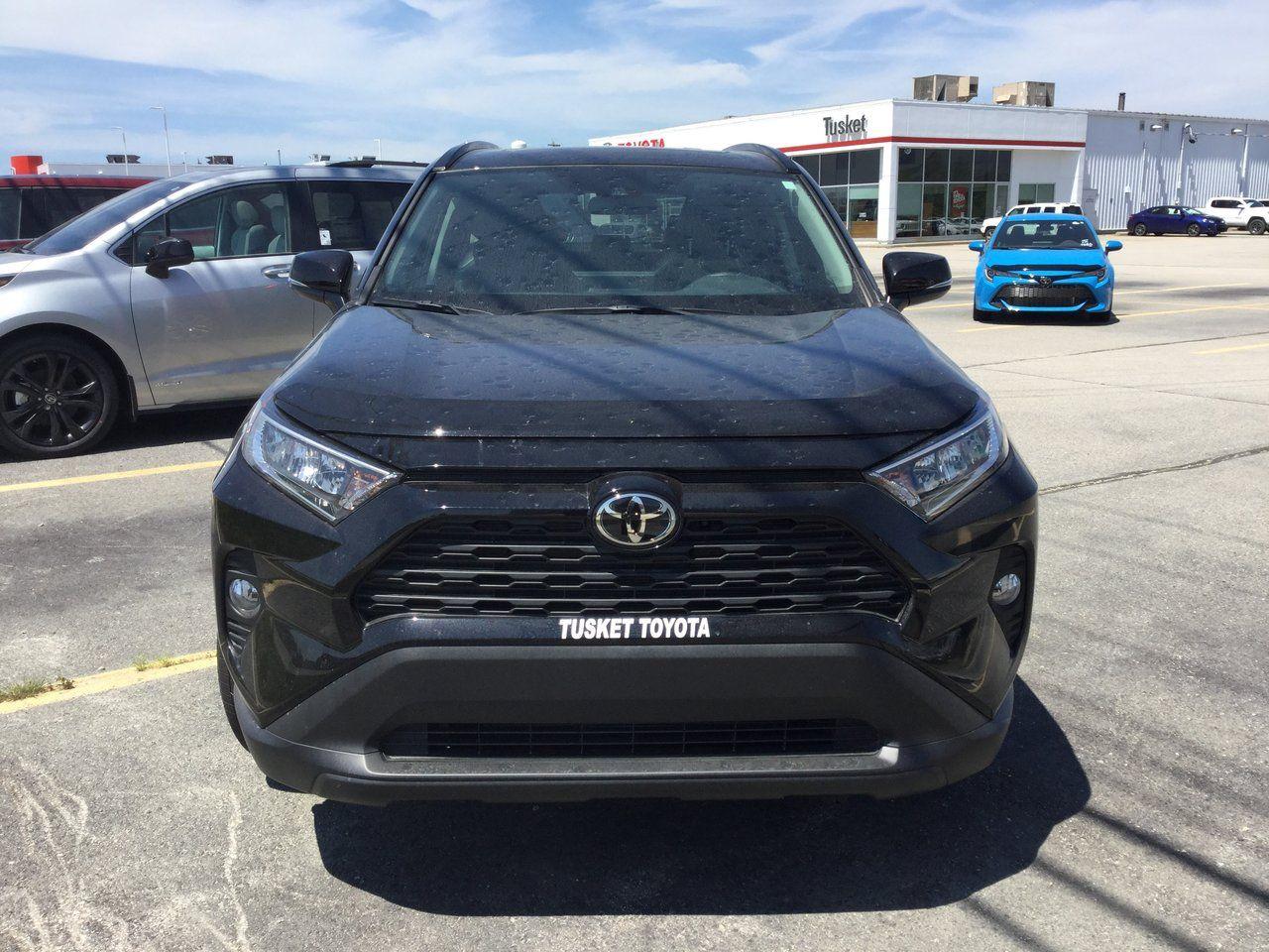 2021 Toyota RAV4 XLE-3