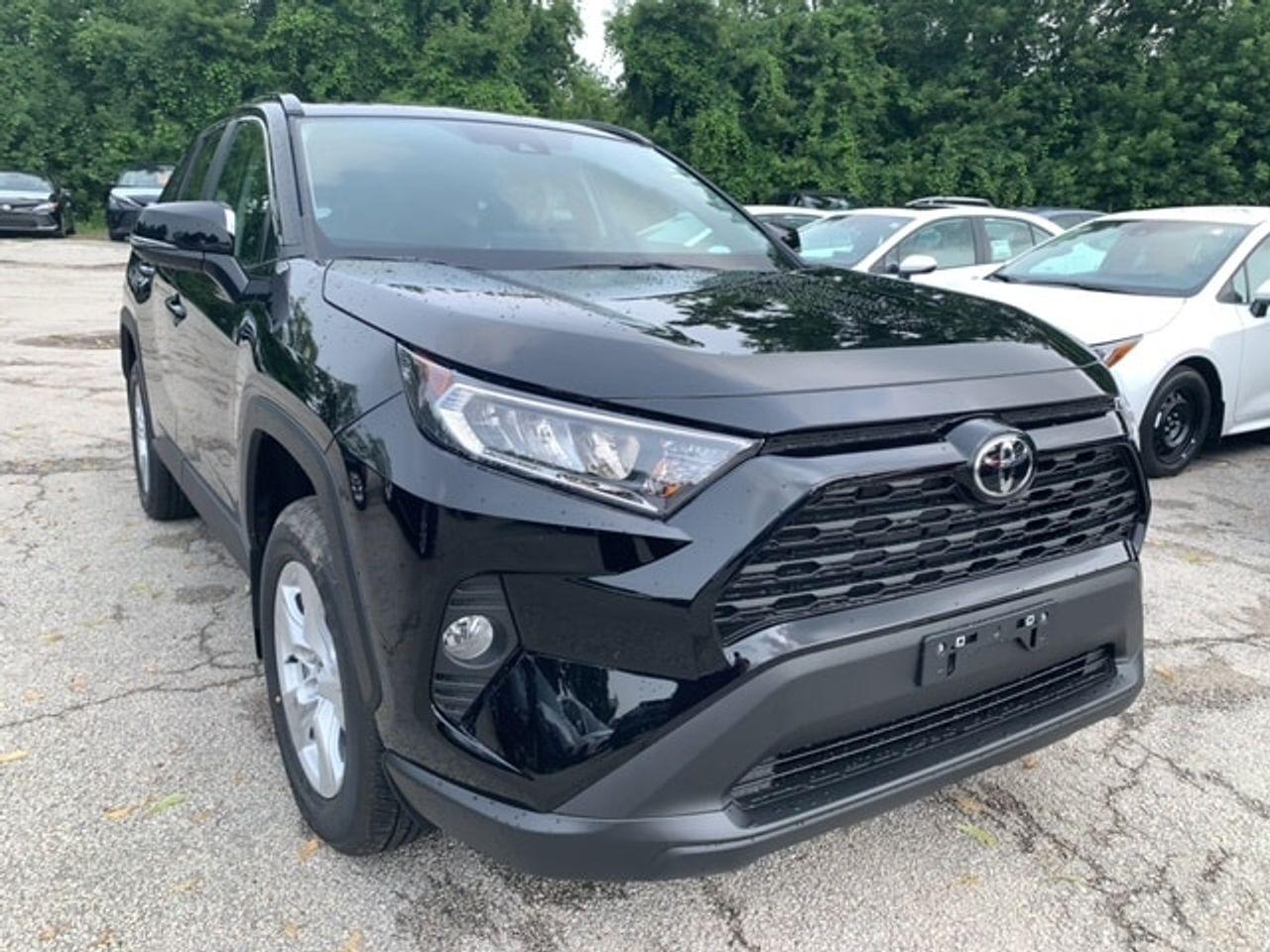 2021 Toyota RAV4 XLE-2