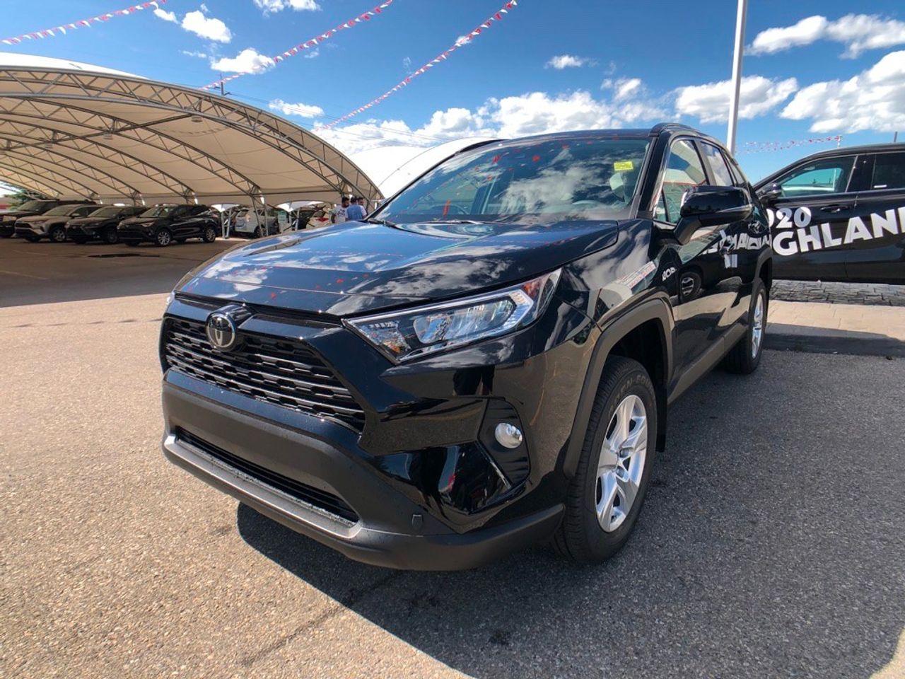 2021 Toyota RAV4 XLE-2