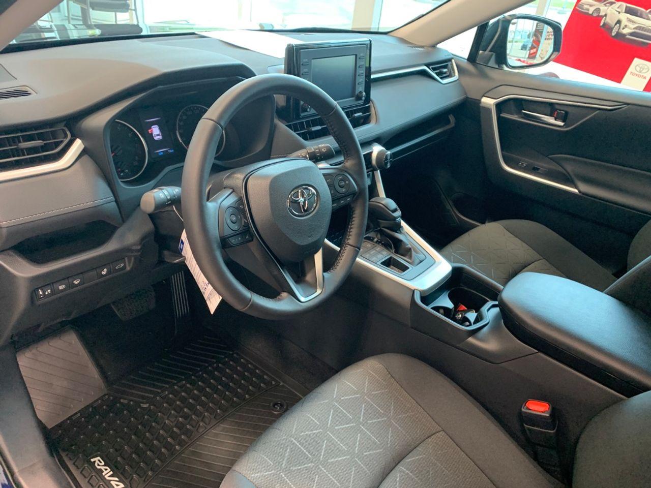 2021 Toyota RAV4 XLE-2
