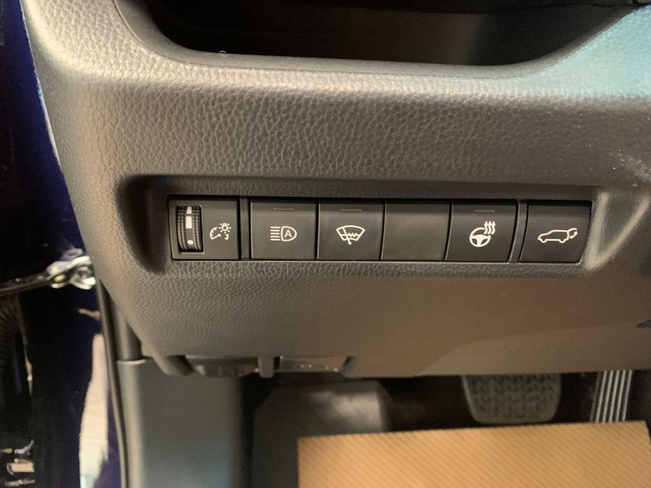2021 Toyota RAV4 XLE-4