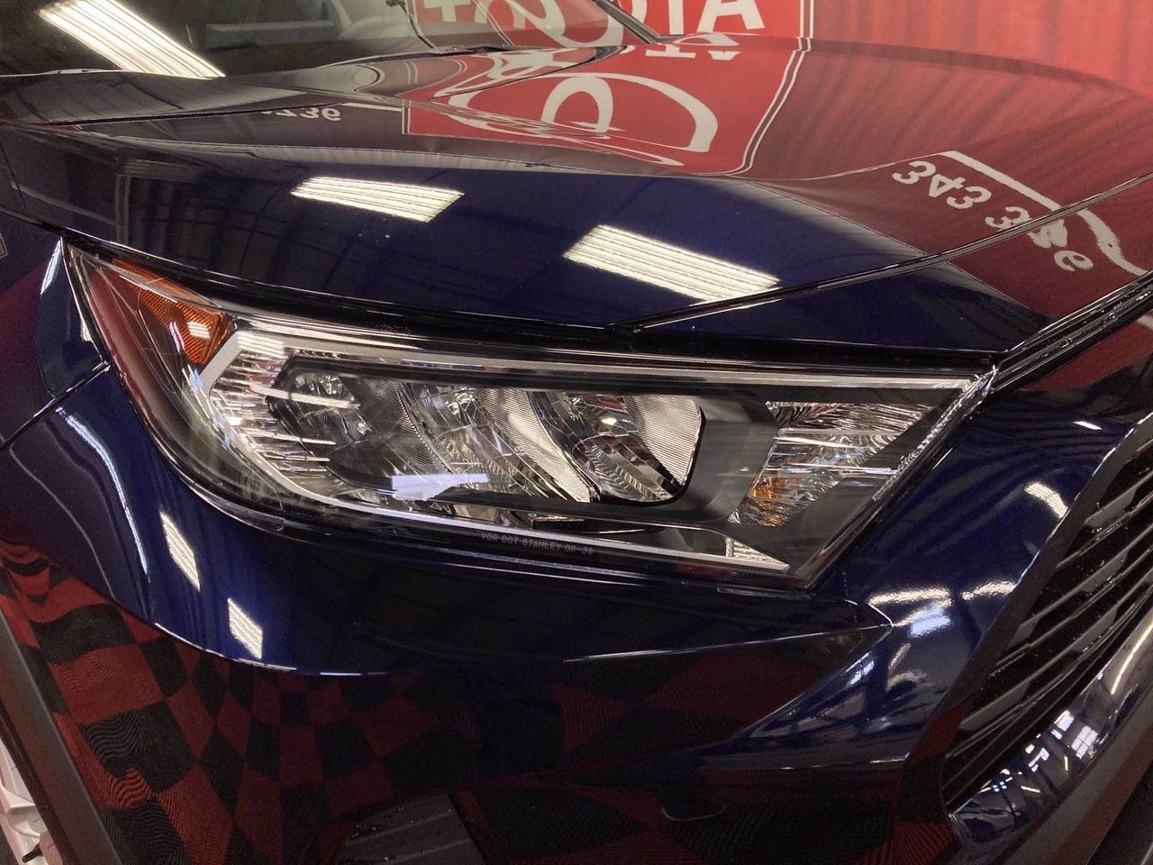 2021 Toyota RAV4 XLE-4