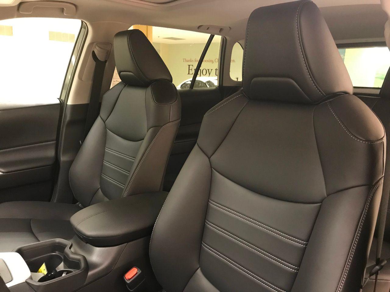 2021 Toyota RAV4 XLE-2