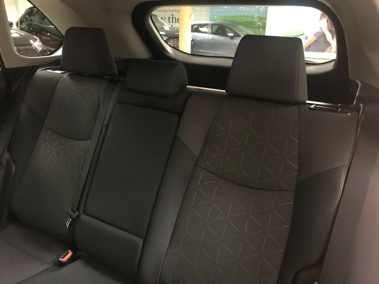 2021 Toyota RAV4 XLE-4