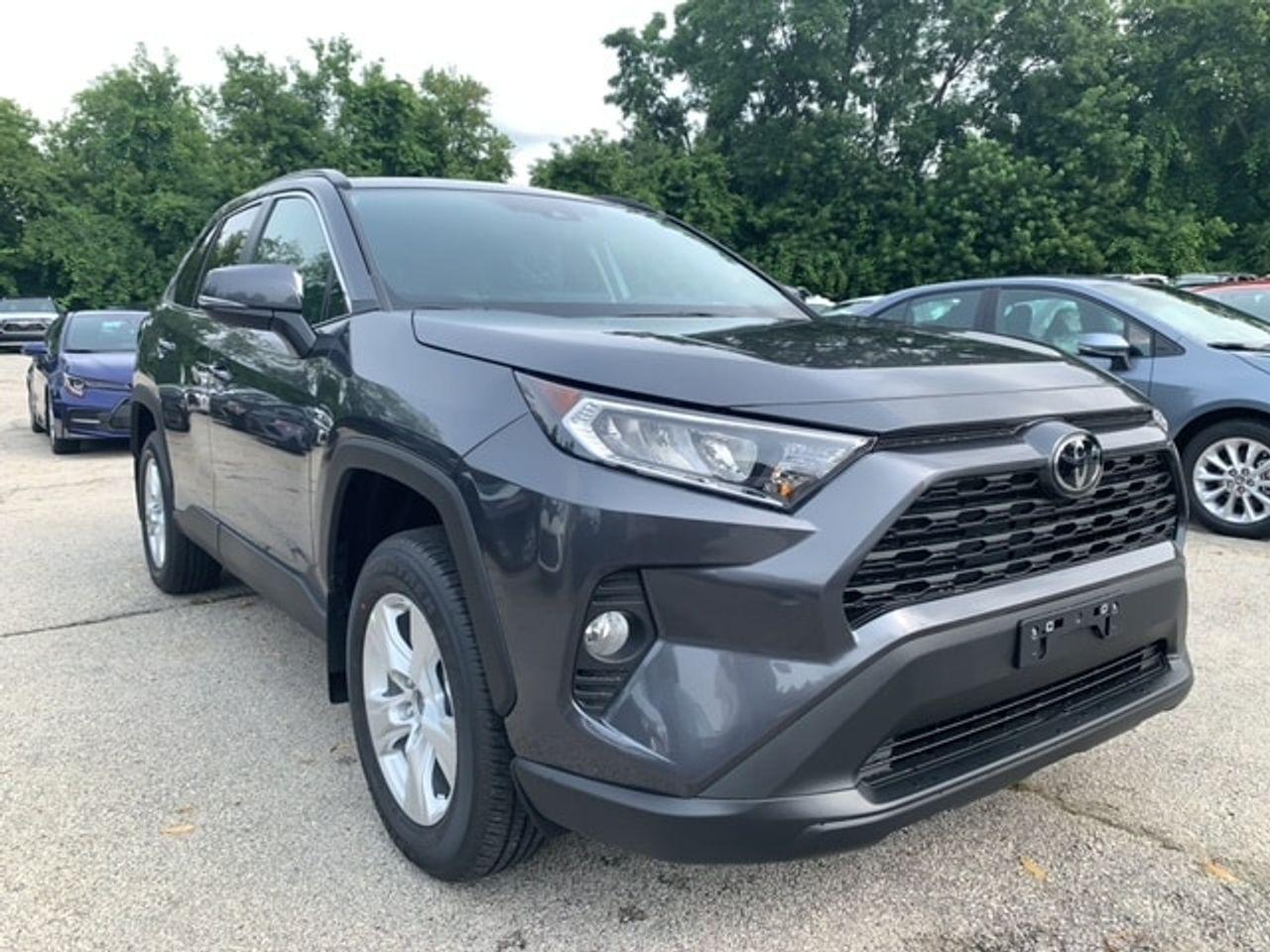2021 Toyota RAV4 XLE-2