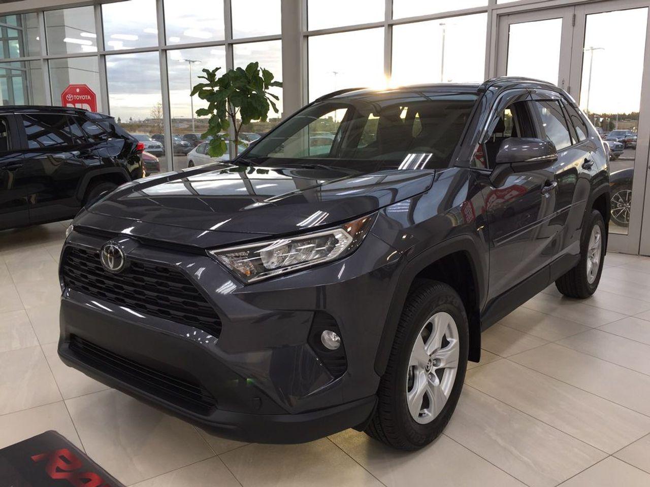 2021 Toyota RAV4 XLE-2