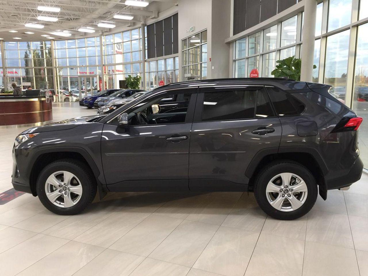 2021 Toyota RAV4 XLE-3