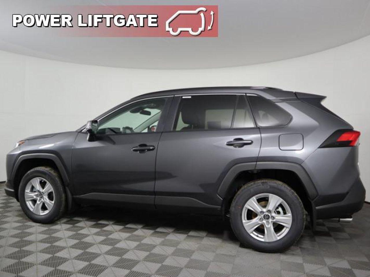 2021 Toyota RAV4 XLE-3
