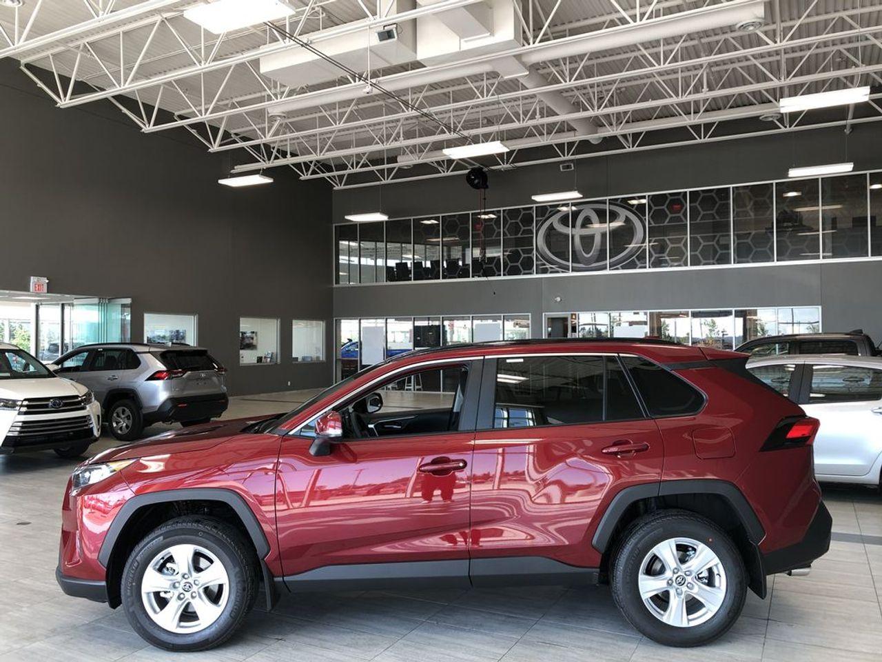 2021 Toyota RAV4 XLE-4