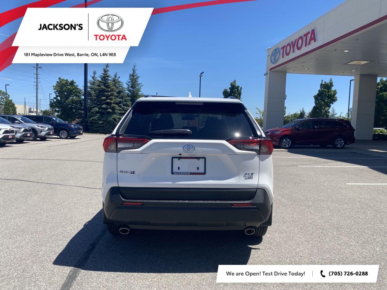 2021 Toyota RAV4 XLE-3