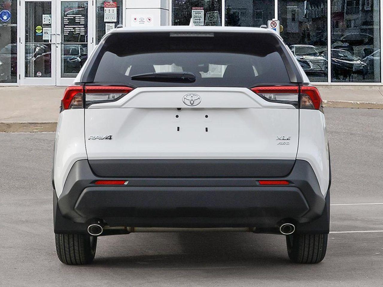 2021 Toyota RAV4 XLE-4