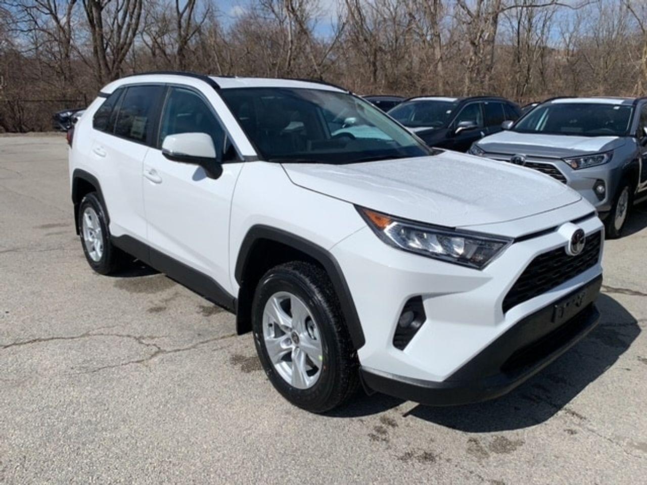2021 Toyota RAV4 XLE-2