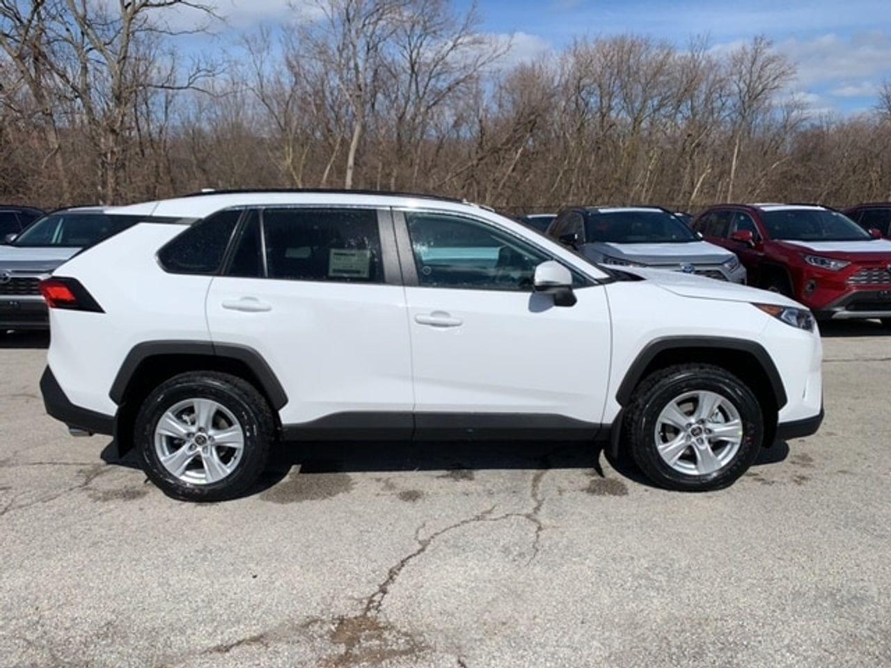 2021 Toyota RAV4 XLE-4