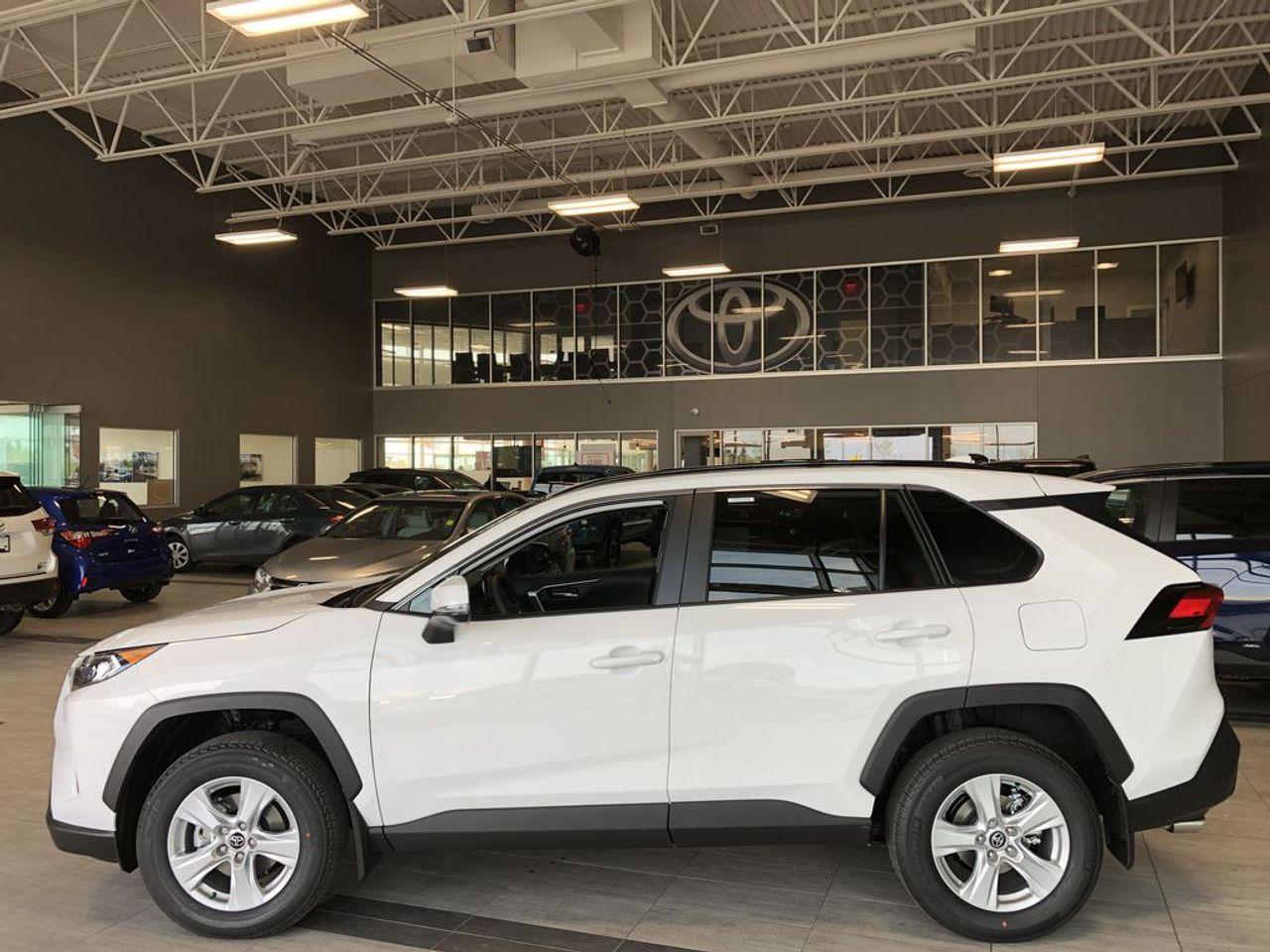 2021 Toyota RAV4 XLE-4