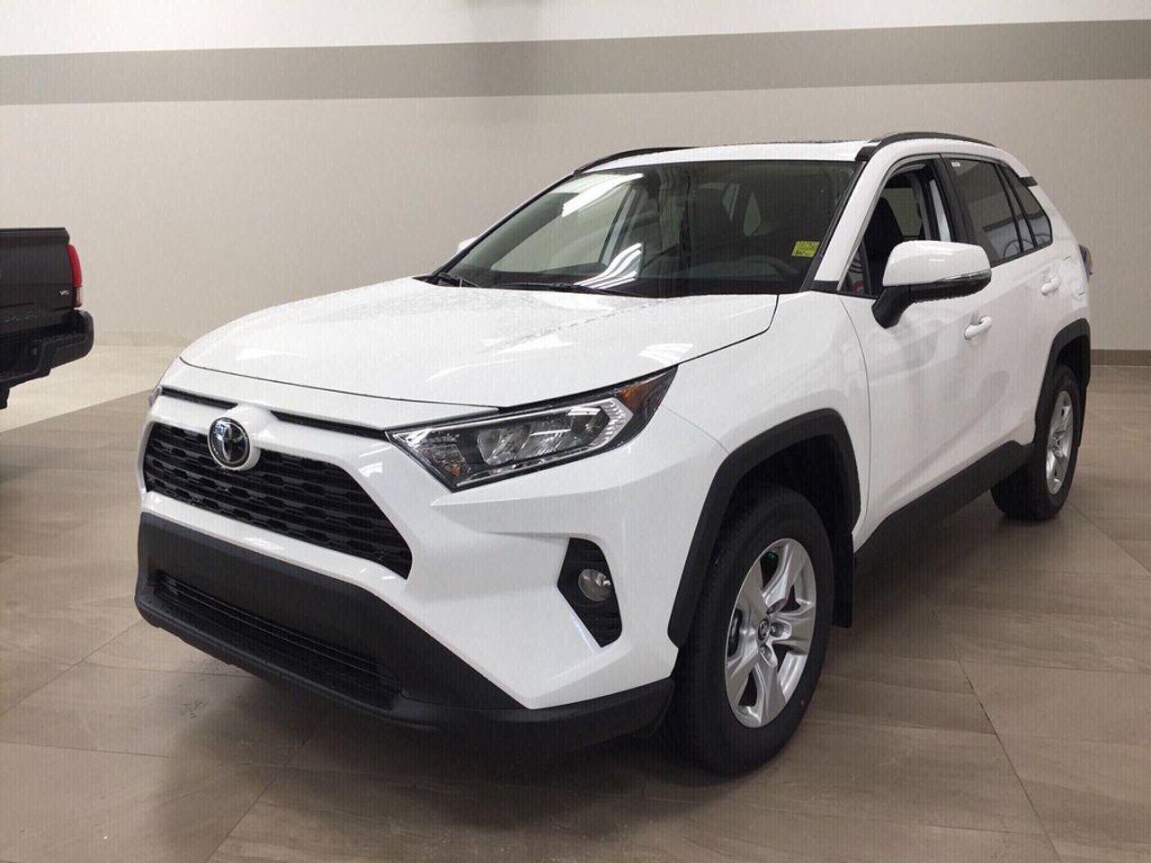 2021 Toyota RAV4 XLE-2
